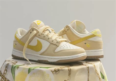 nike dunk low lemon drop